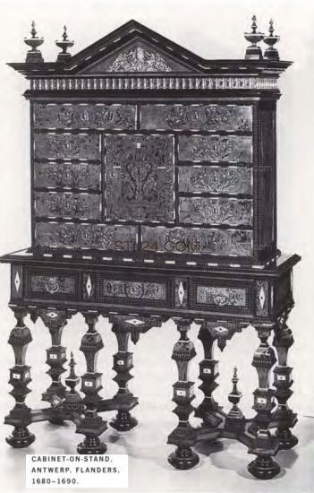 CHEST OF DRAWERS_0442
